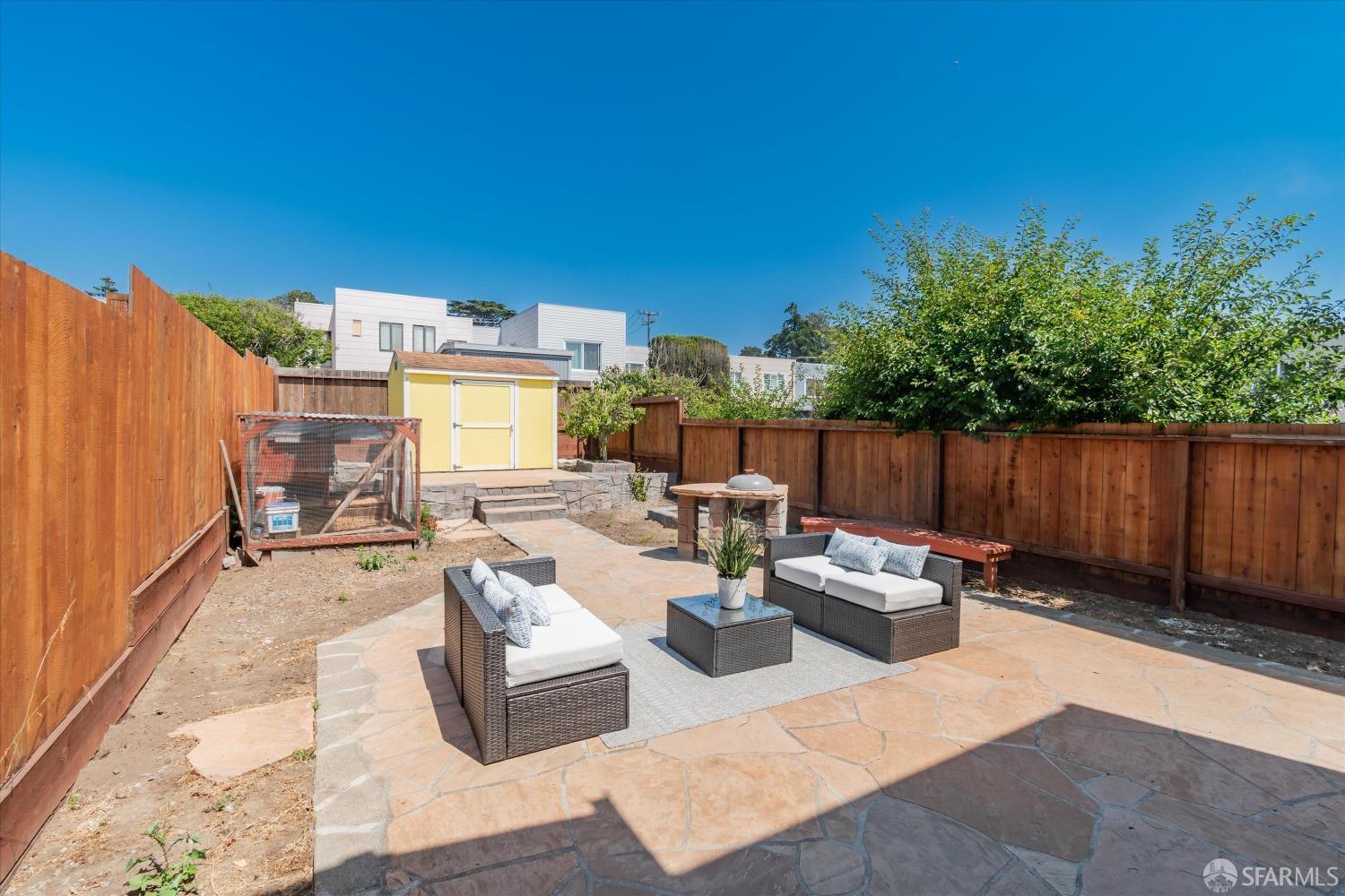 2474 38th Avenue