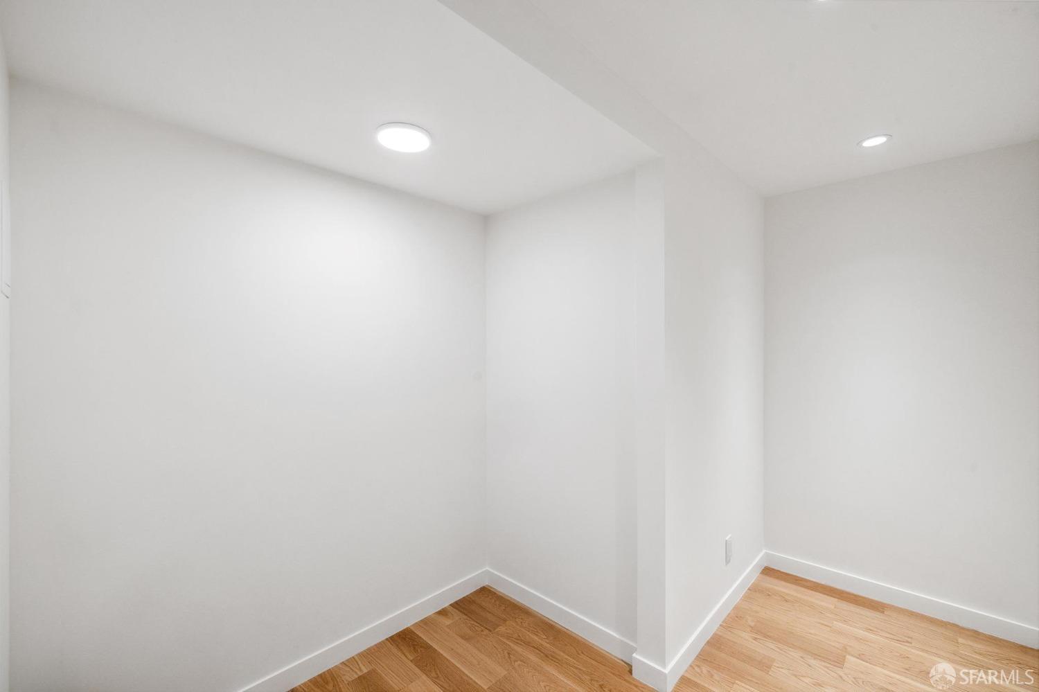 105 8th Avenue