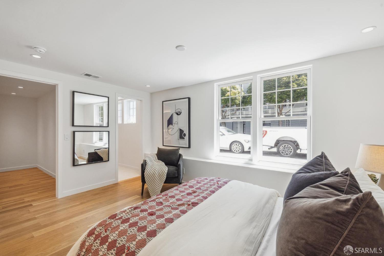 105 8th Avenue