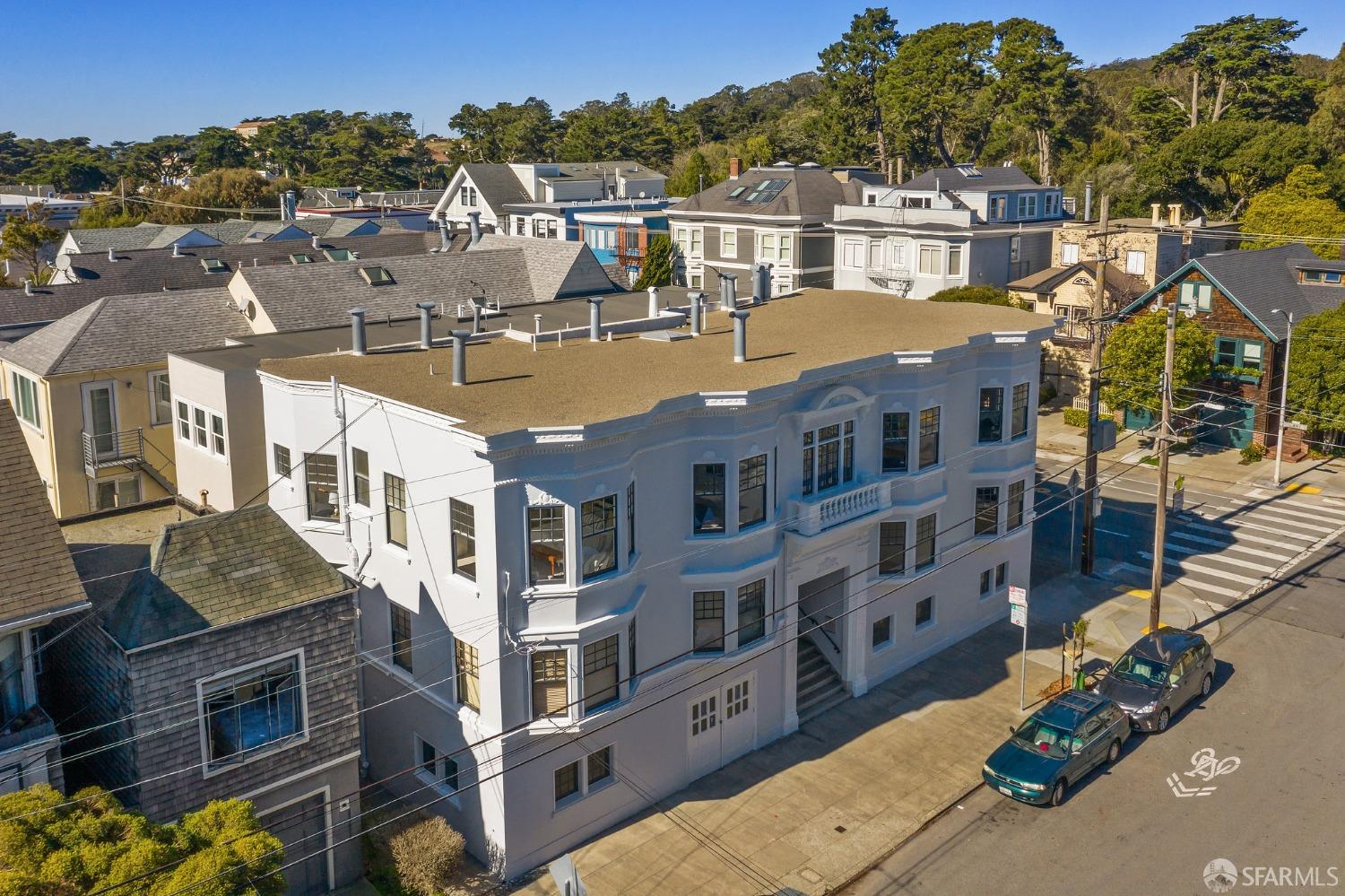 105 8th Avenue