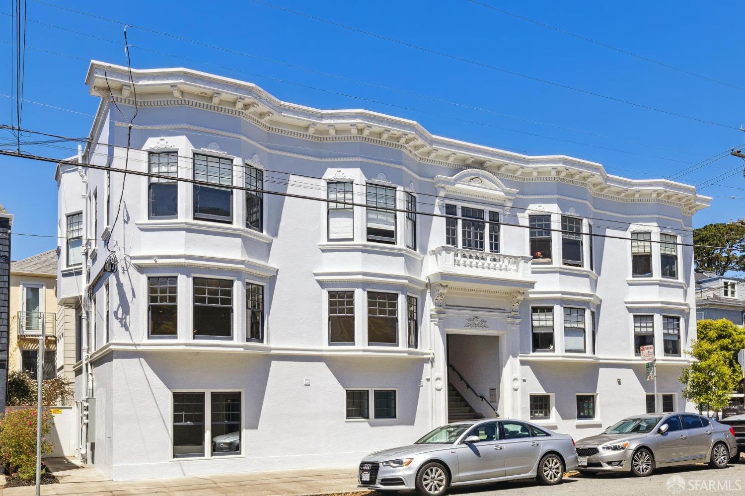 105 8th Avenue