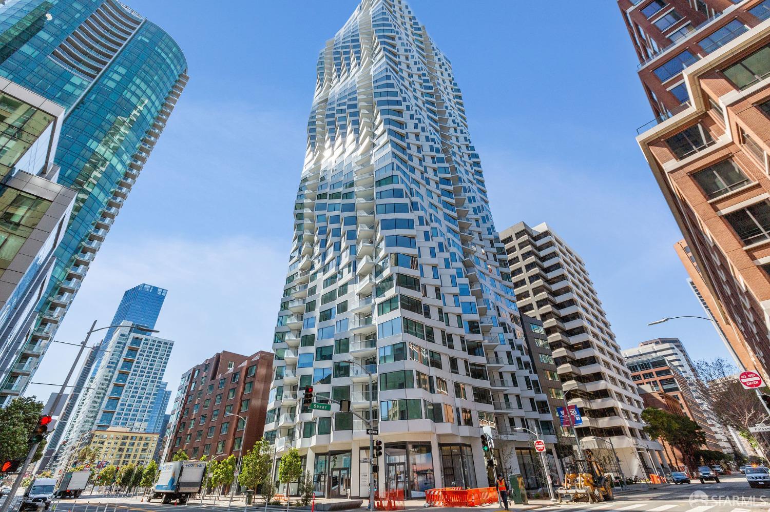 280 Spear Street # 21D