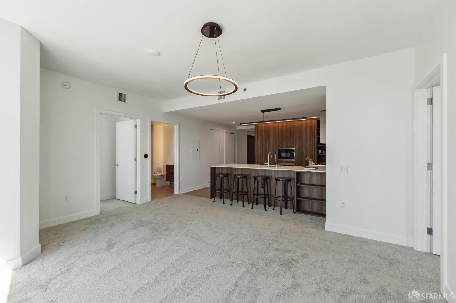 280 Spear Street # 21D