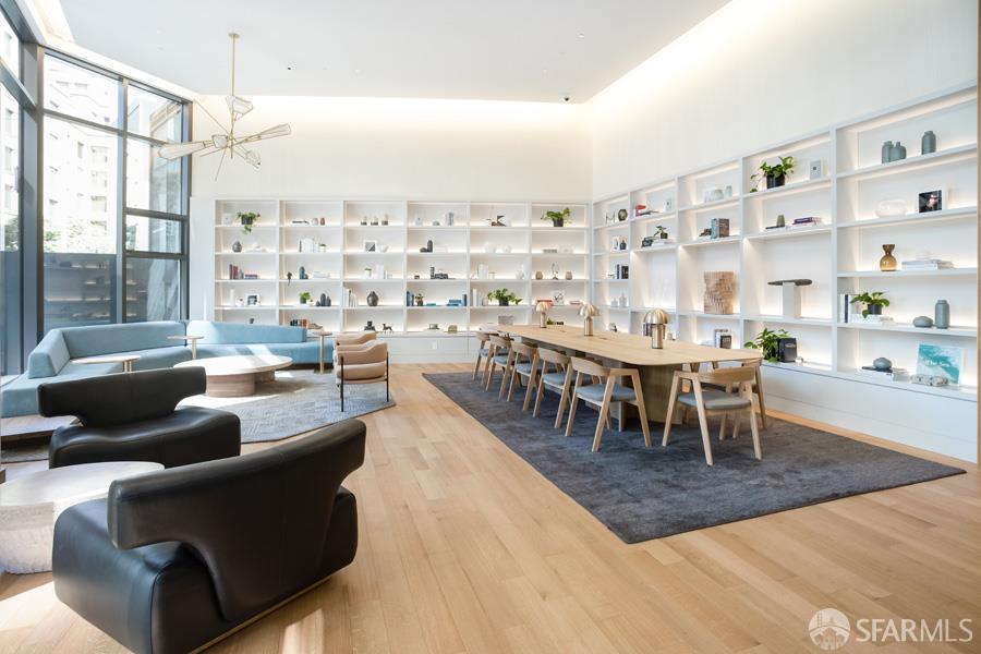 280 Spear Street # 21D