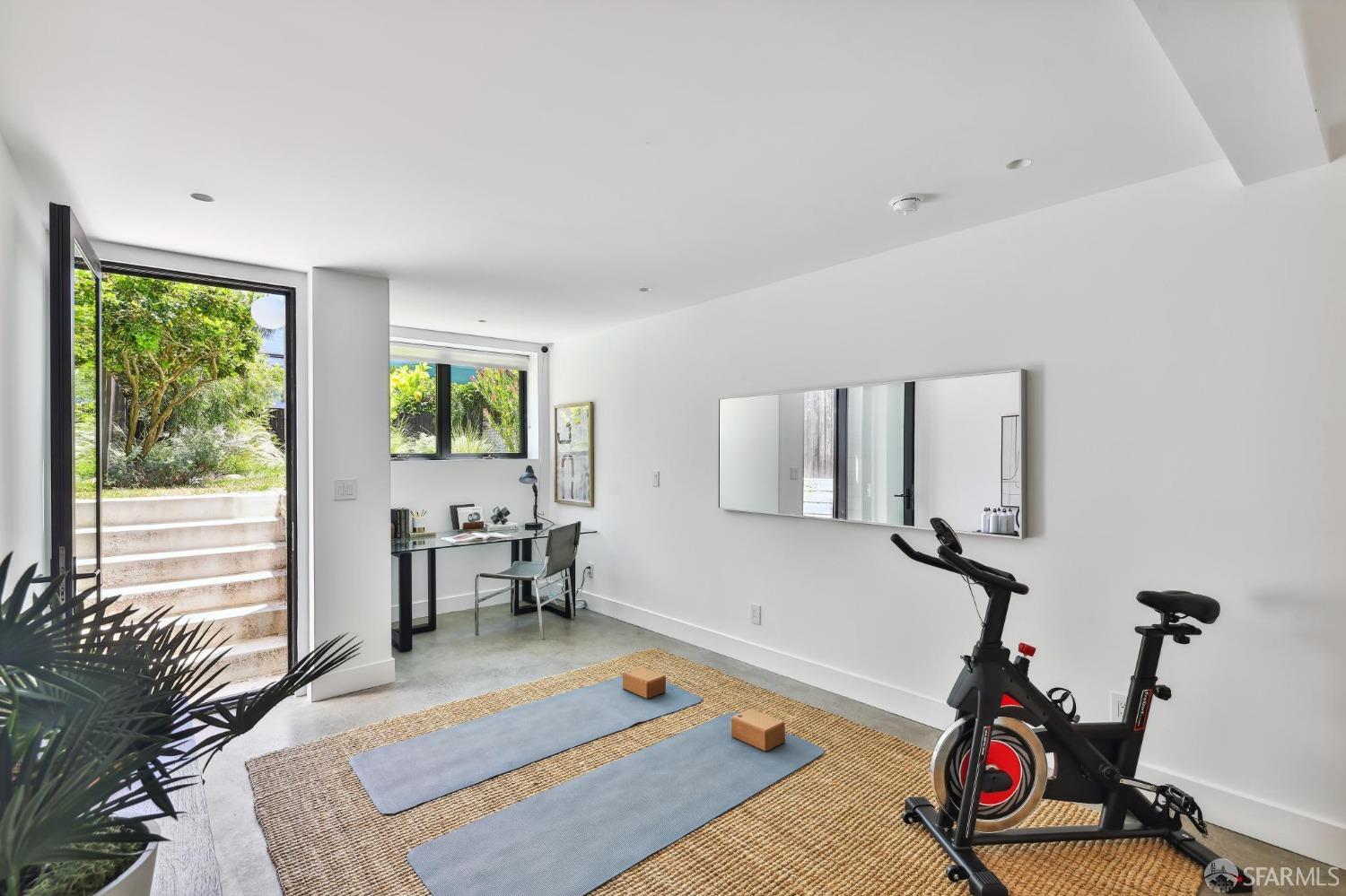 3839 Cesar Chavez Street
