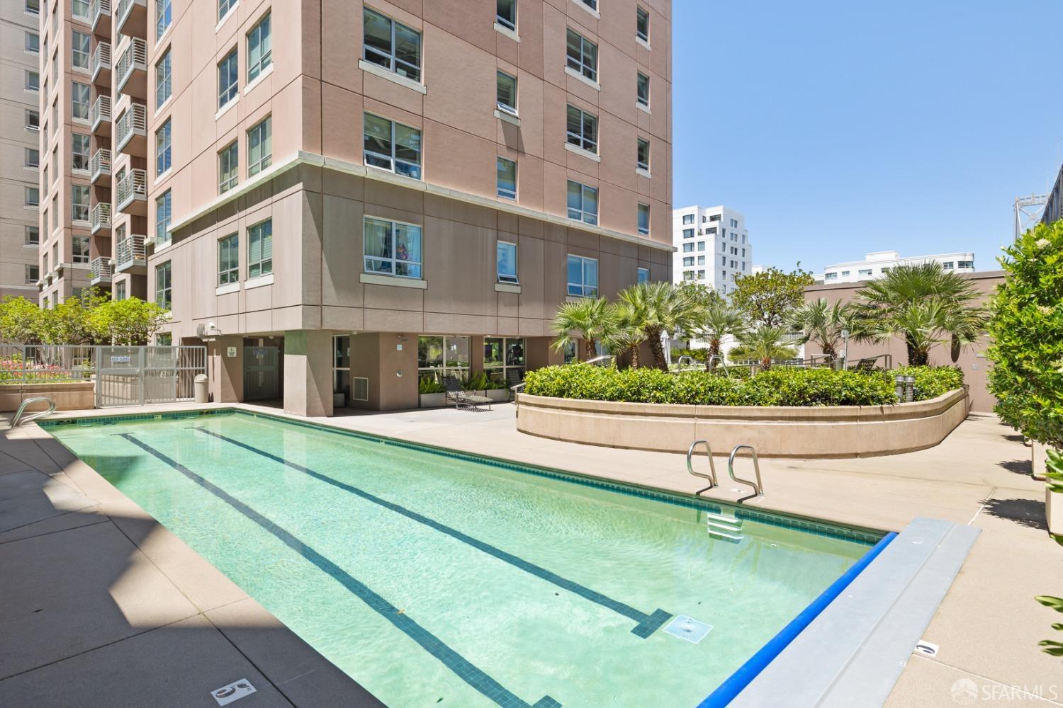 400 Beale Street # 1805