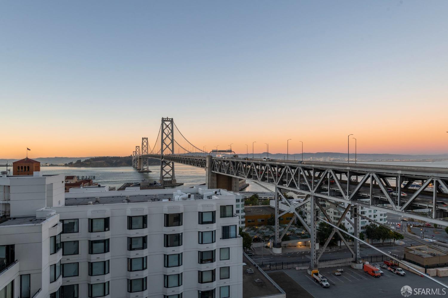 400 Beale Street # 1805