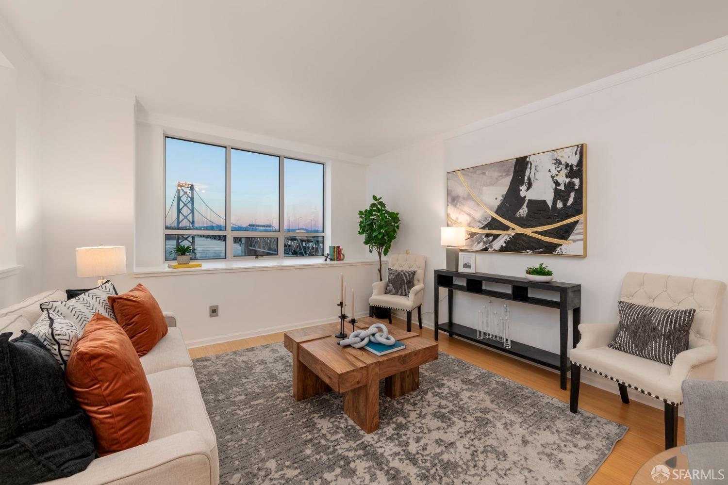 400 Beale Street # 1805