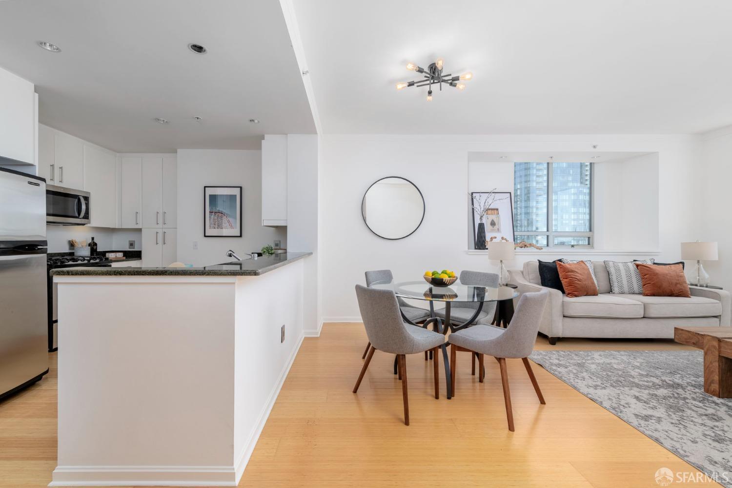 400 Beale Street # 1805