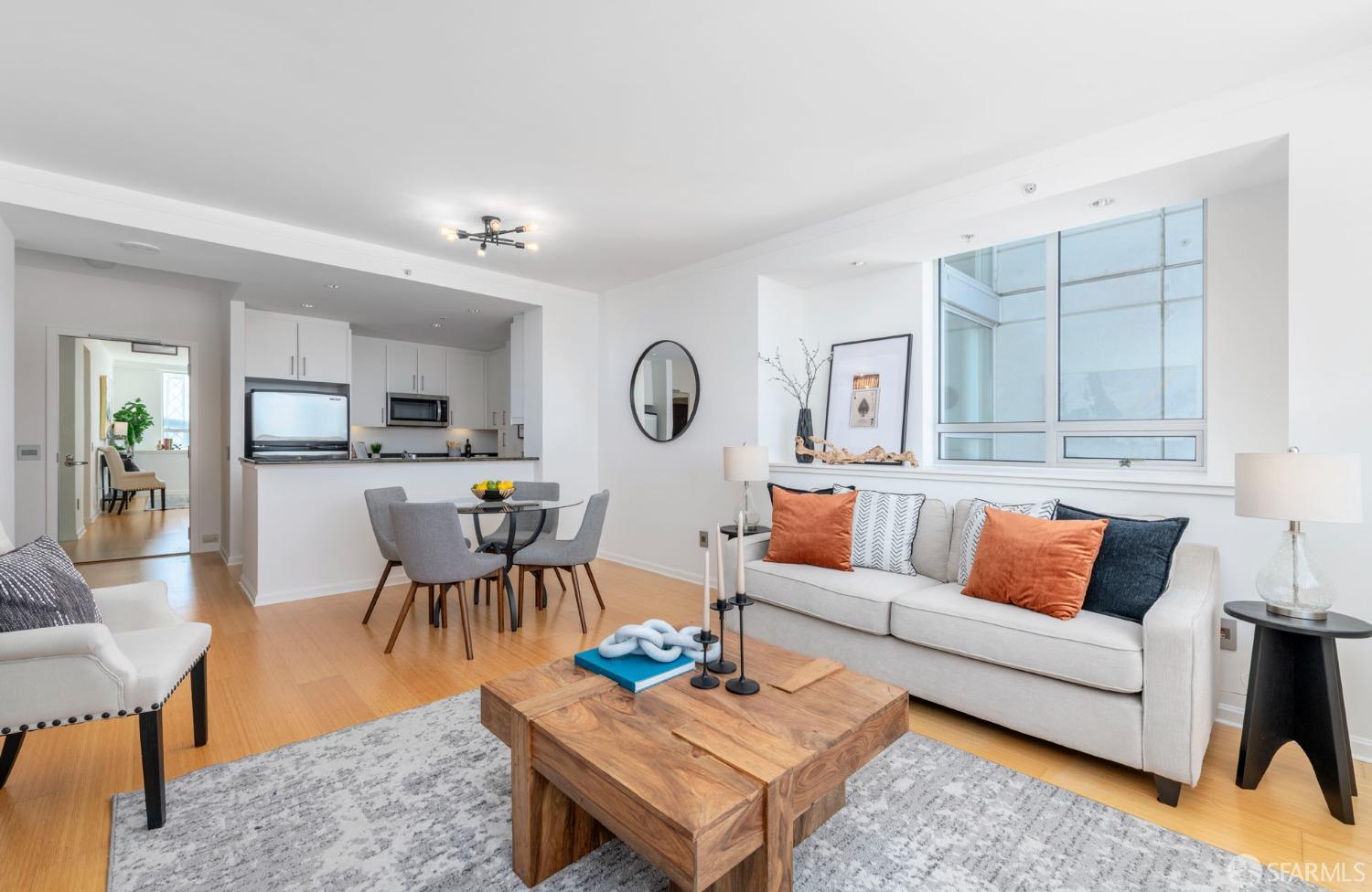 400 Beale Street # 1805