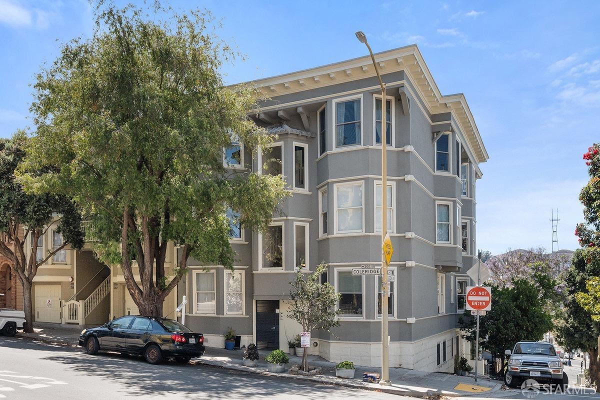 308 Coleridge Street