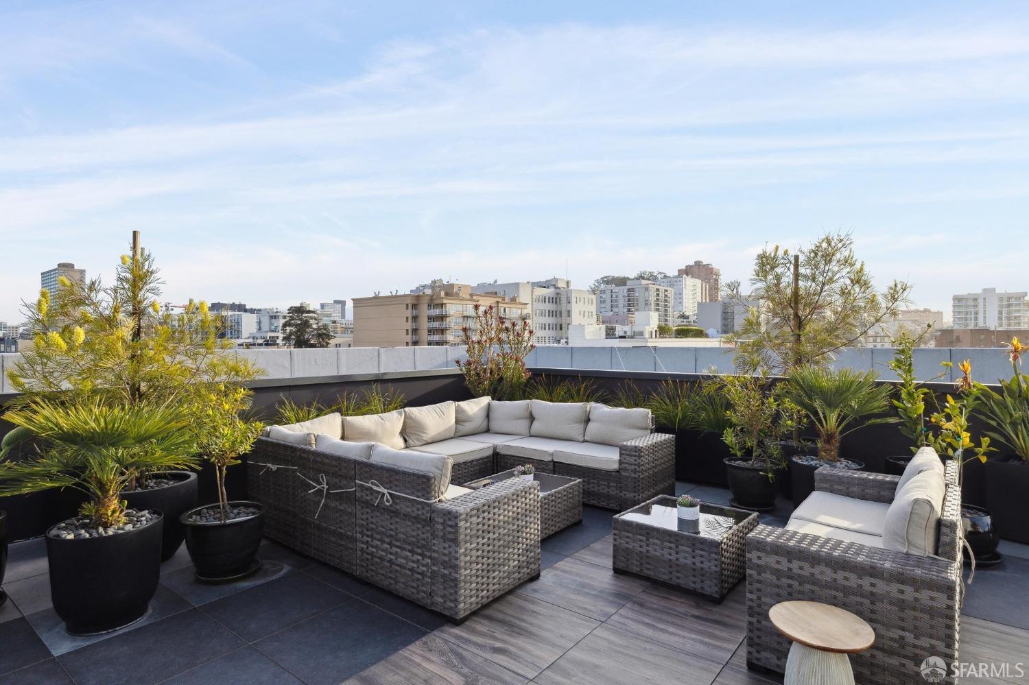 1580 Pacific Avenue # 503