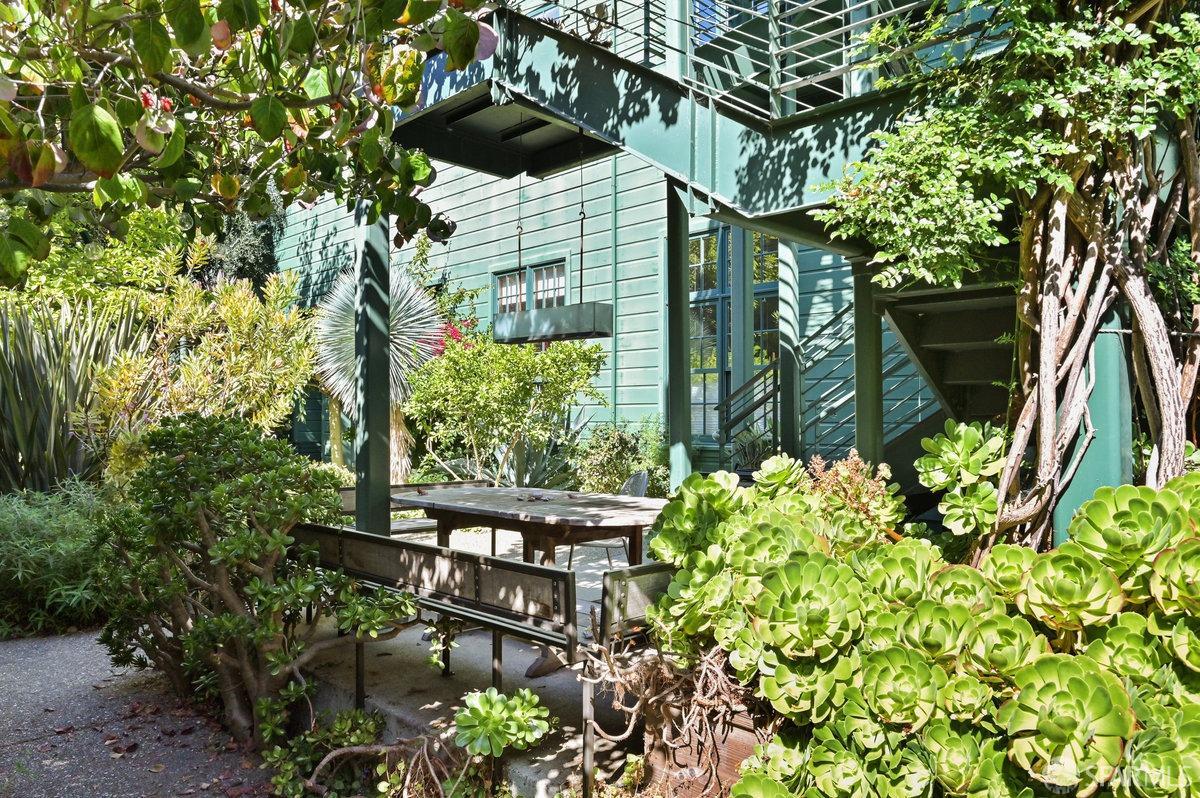 2169 Folsom Street # M203