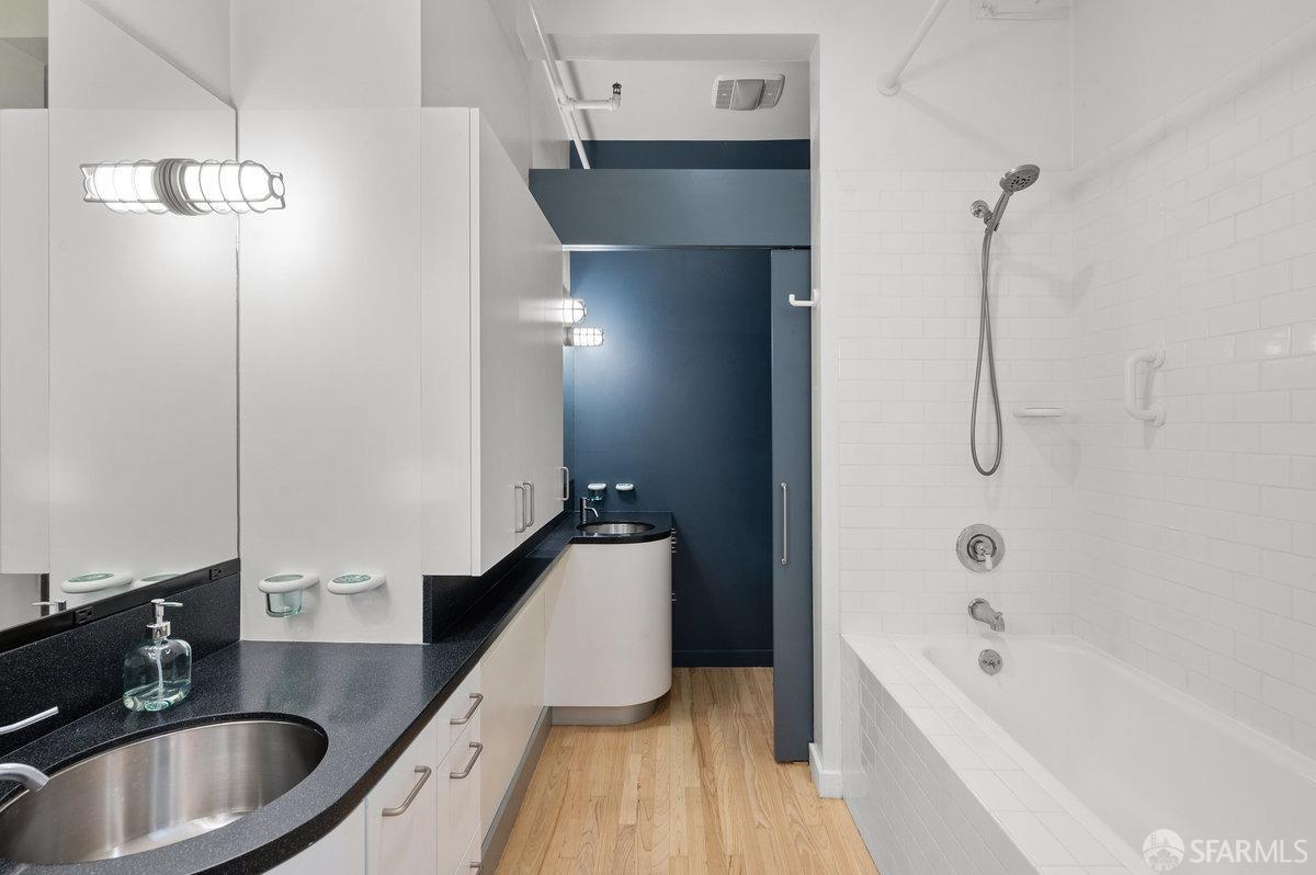 2169 Folsom Street # M203