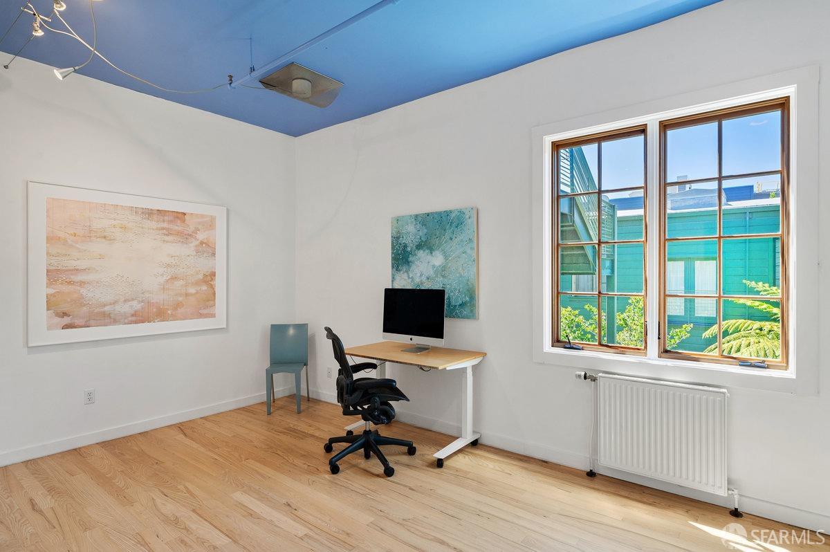 2169 Folsom Street # M203