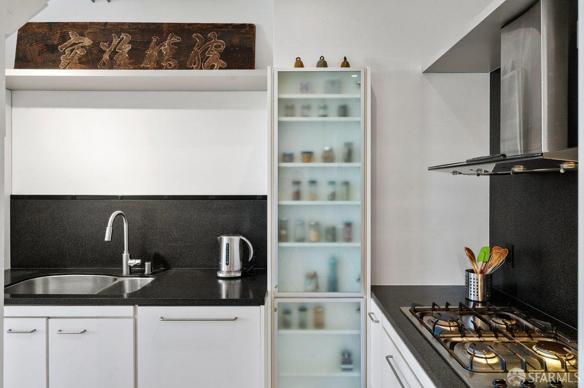 2169 Folsom Street # M203