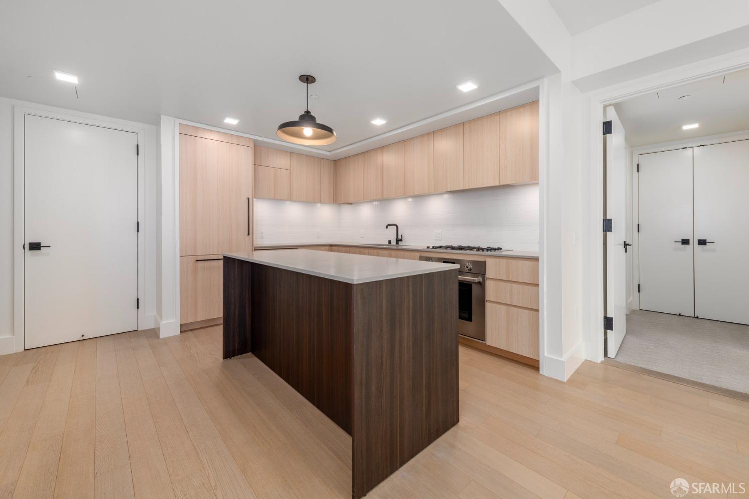 950 Tennessee Street # 213