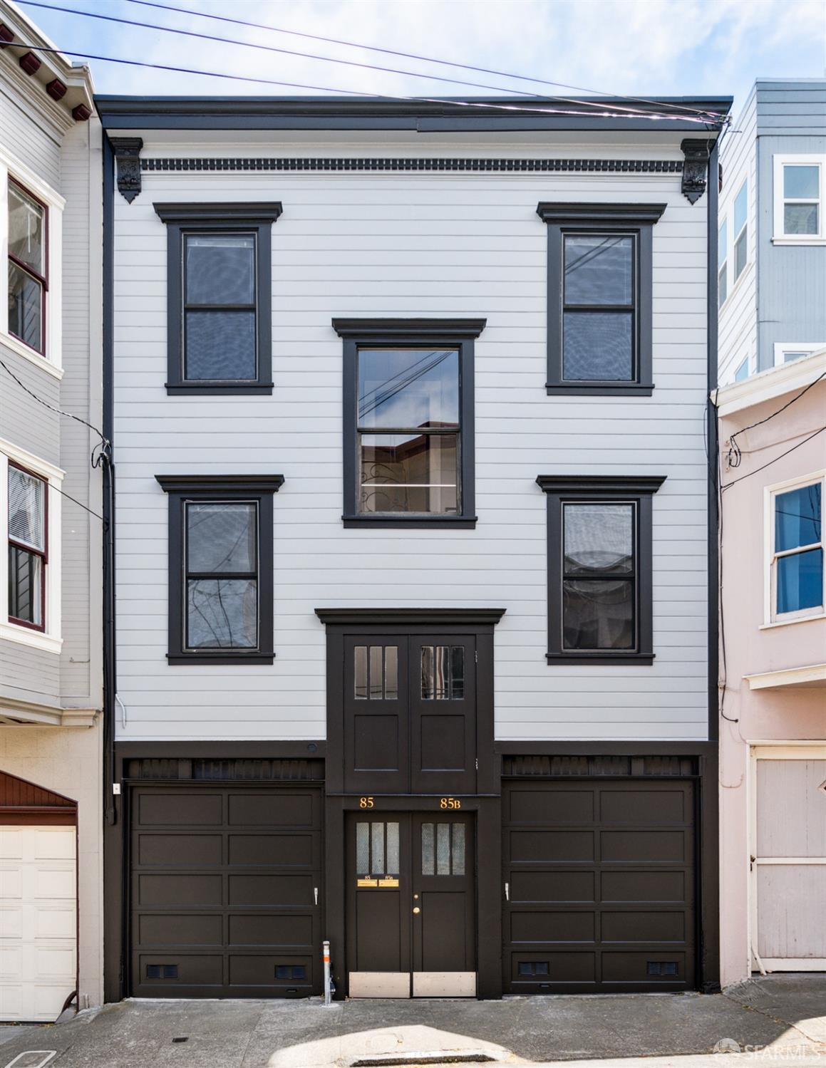 85 Valparaiso Street