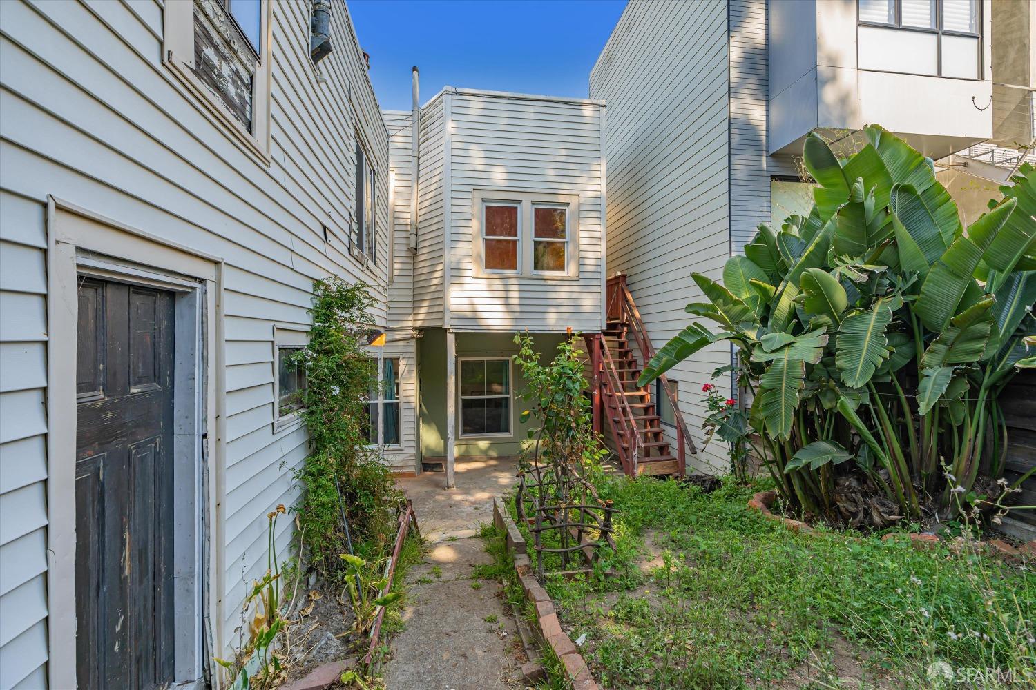 108 Chattanooga Street