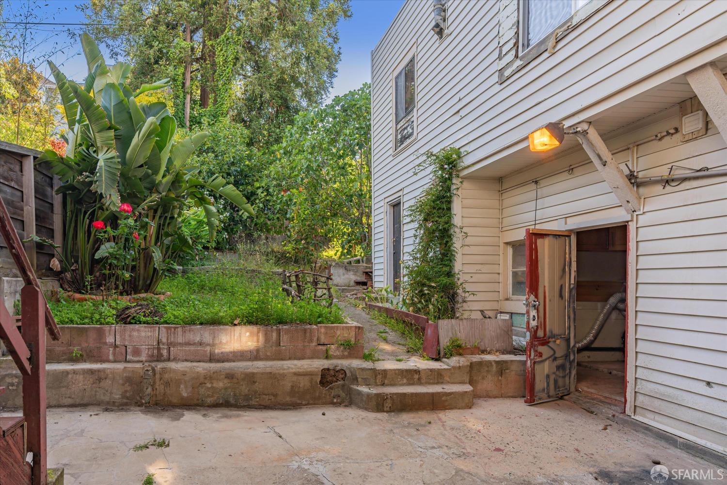 108 Chattanooga Street