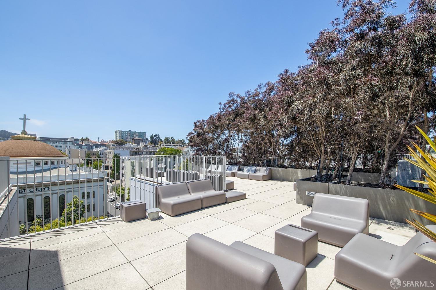 8 Octavia Street Unit: PH6