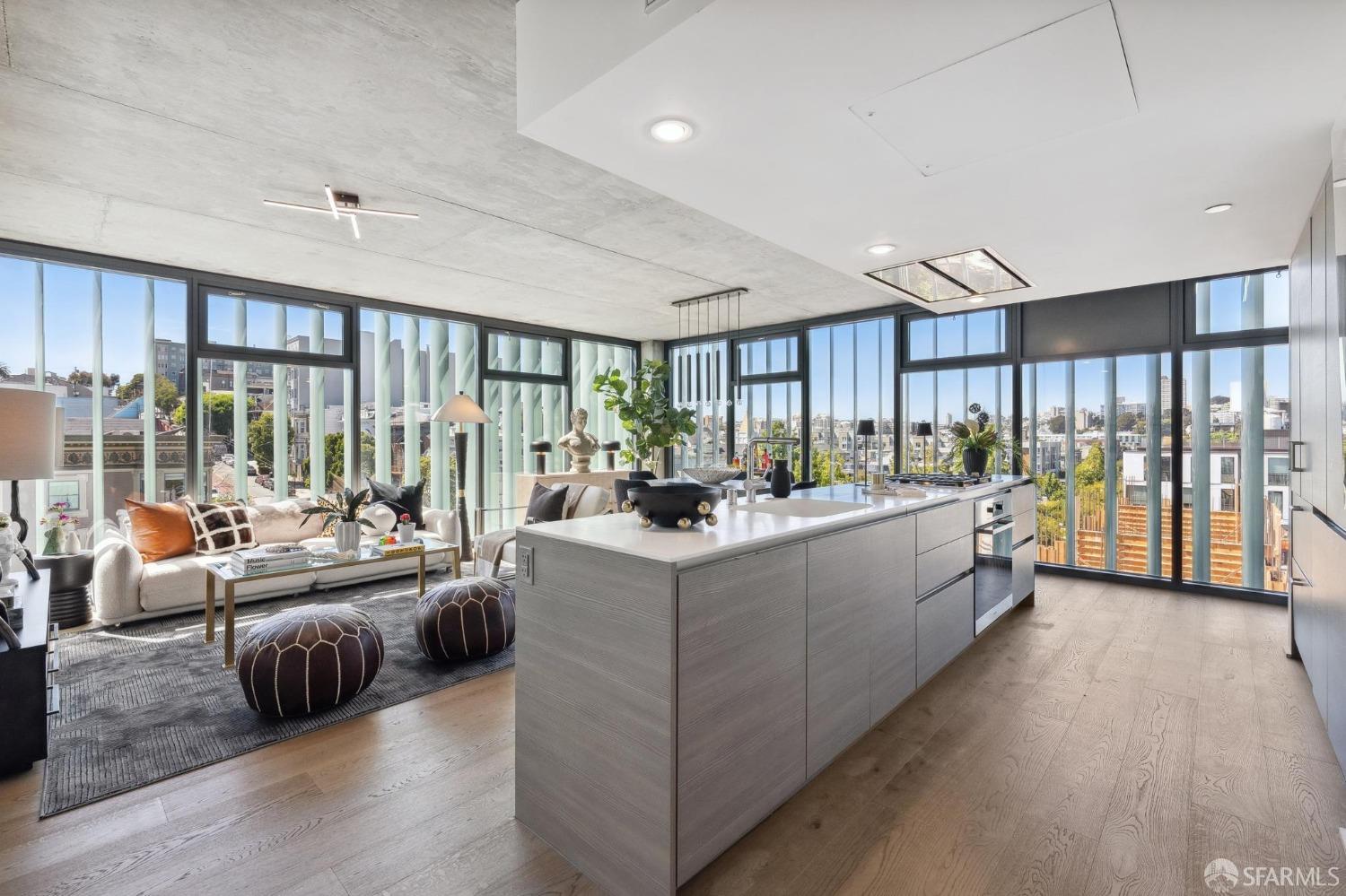 8 Octavia Street Unit: PH6