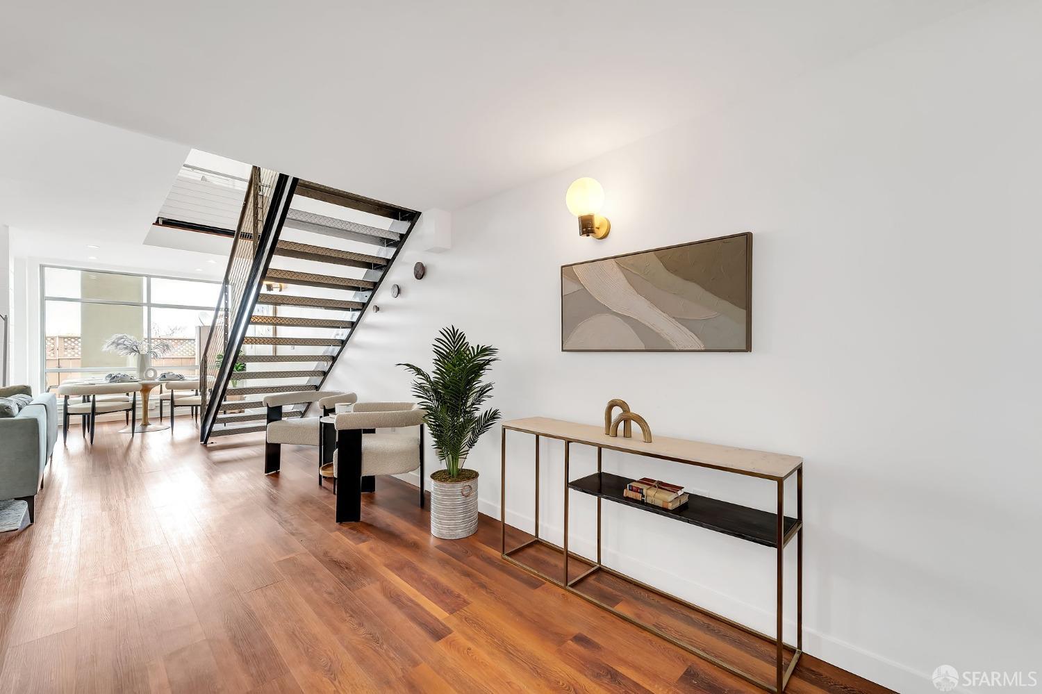828 Innes Avenue # 103