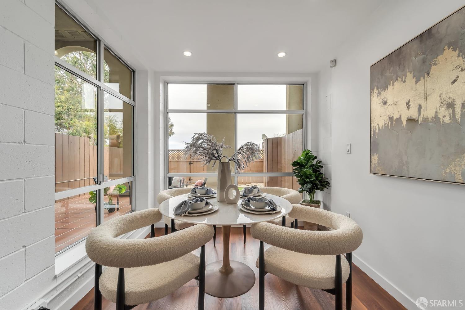 828 Innes Avenue # 103
