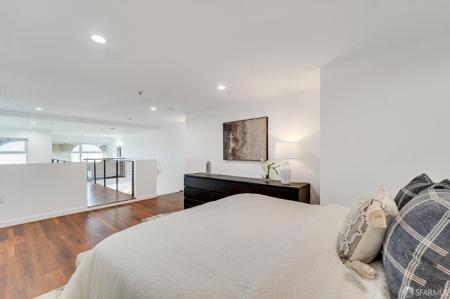828 Innes Avenue # 103