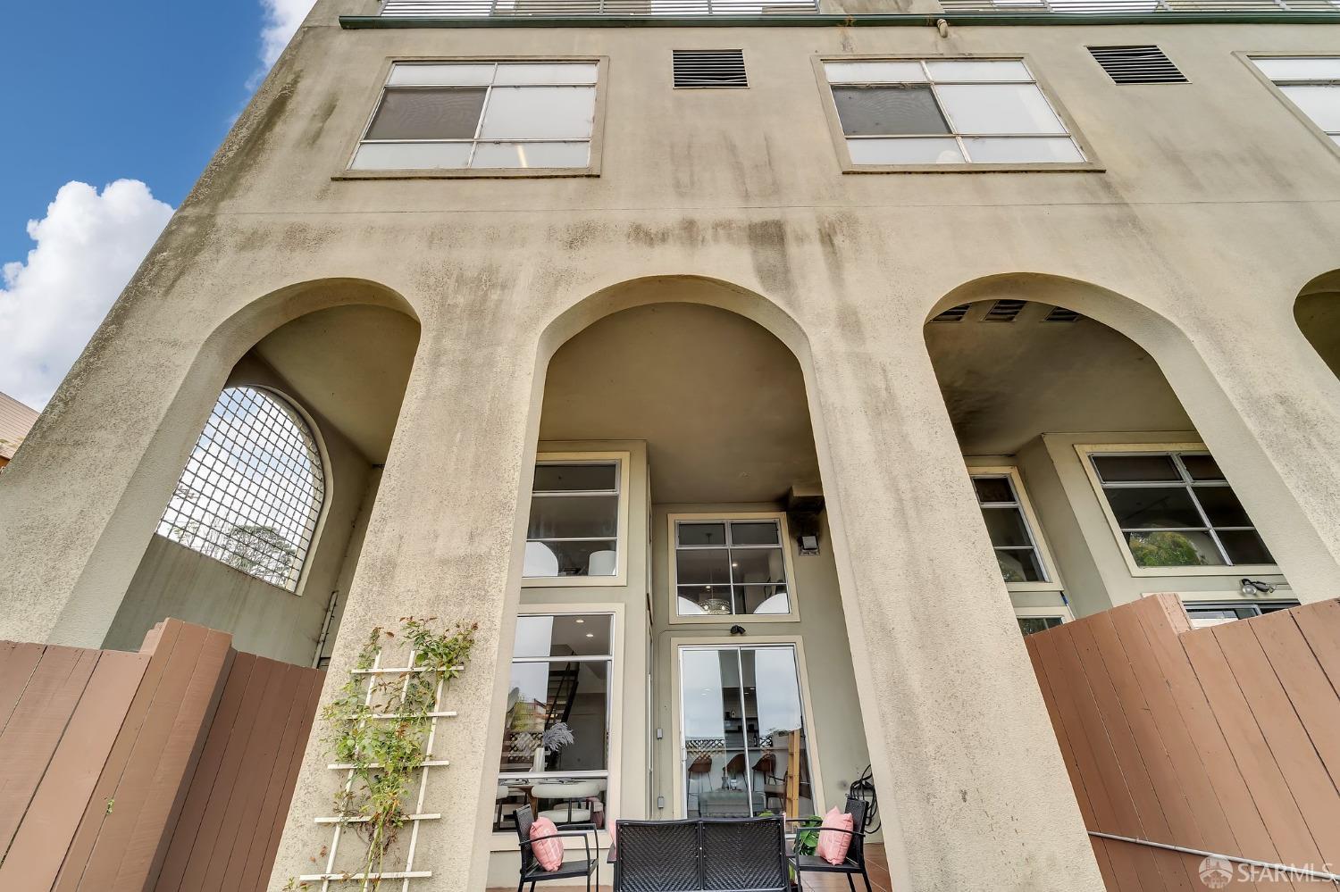 828 Innes Avenue # 103