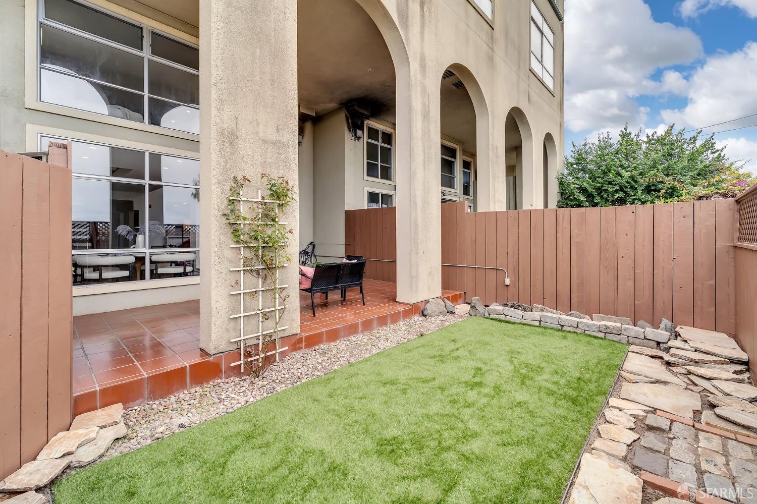 828 Innes Avenue # 103