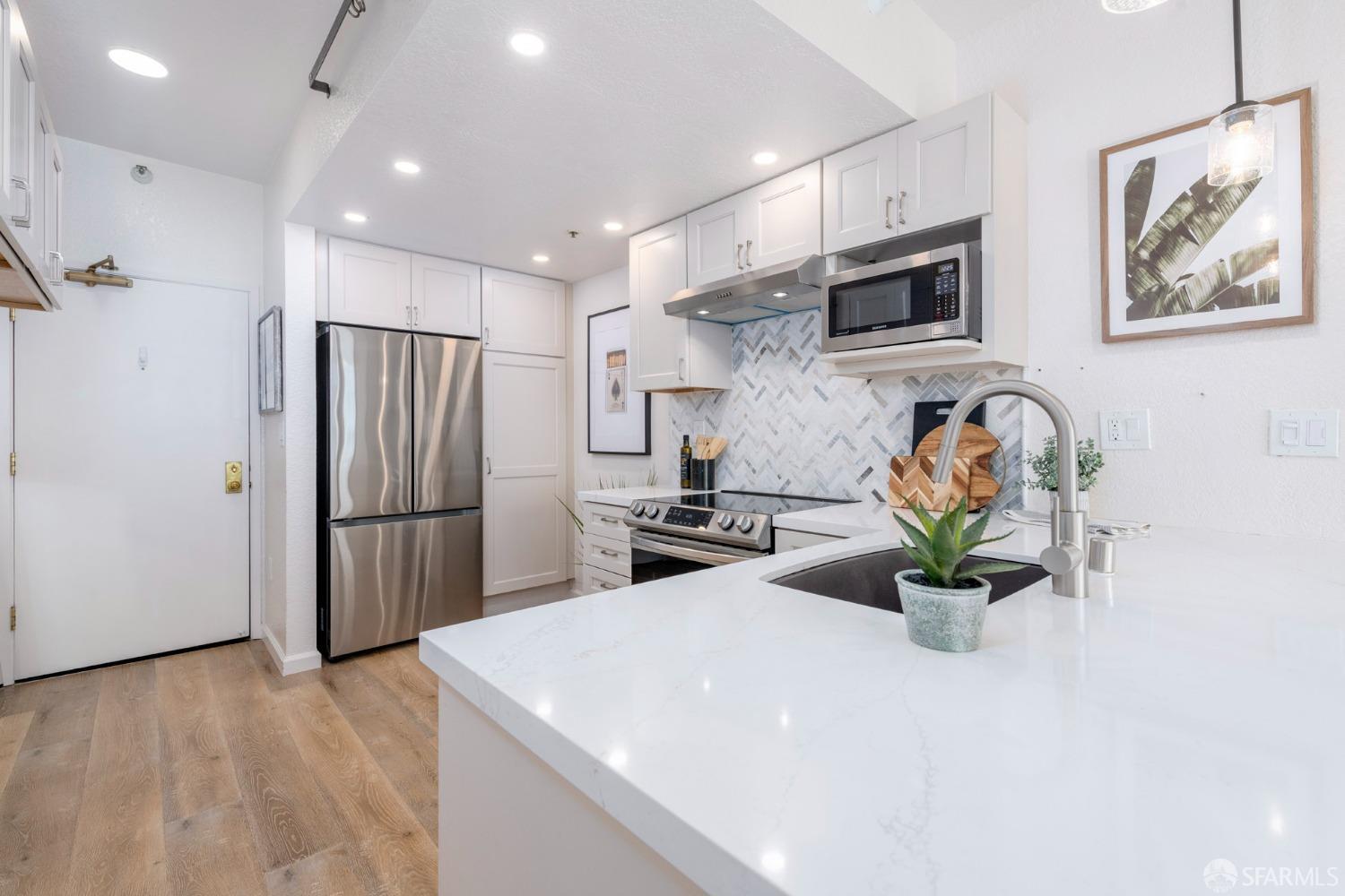 201 Harrison Street # 1125