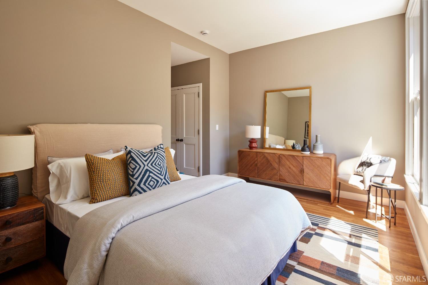 955 Green Street # 5