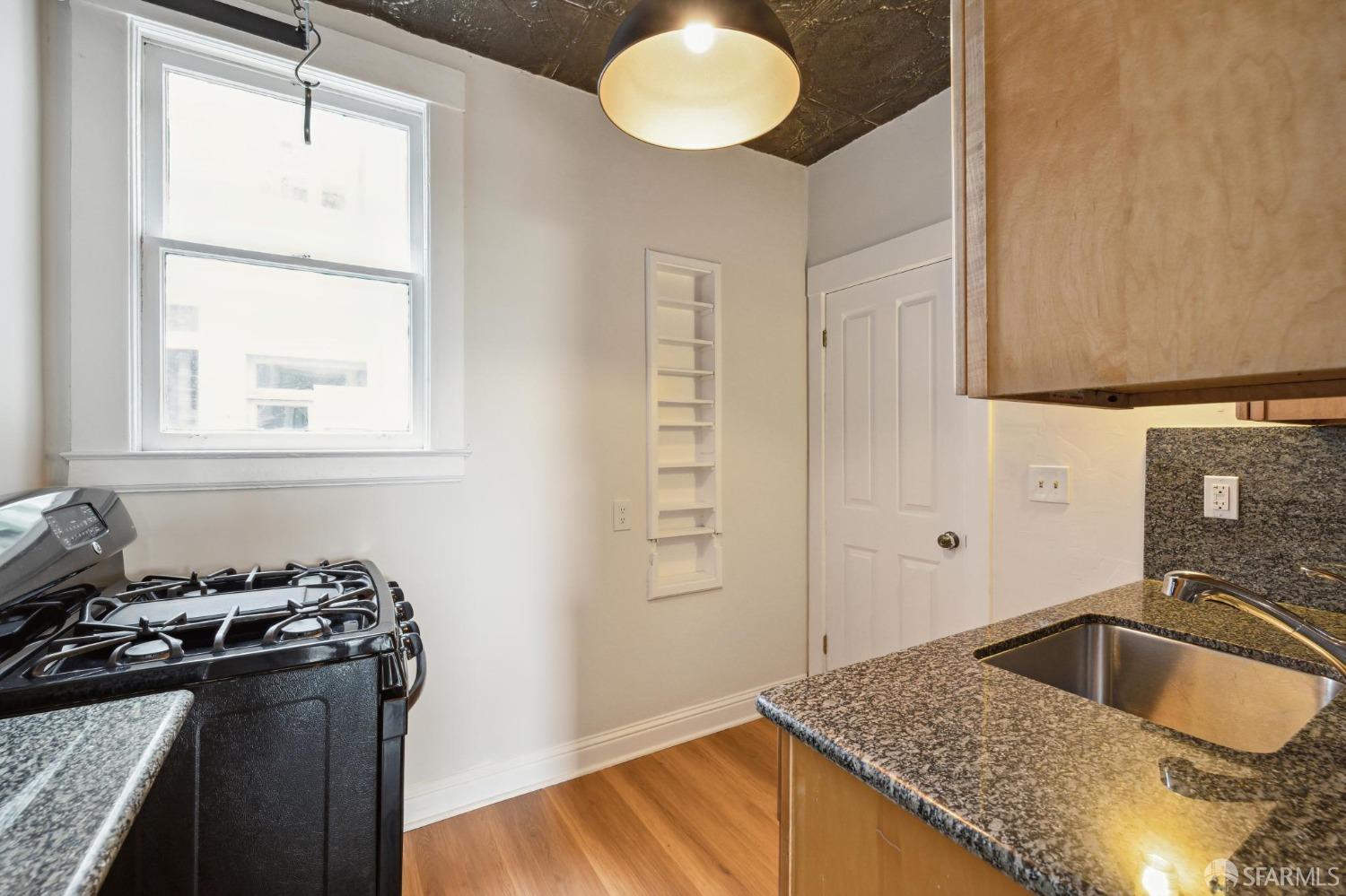 4526-4528 Fulton Street