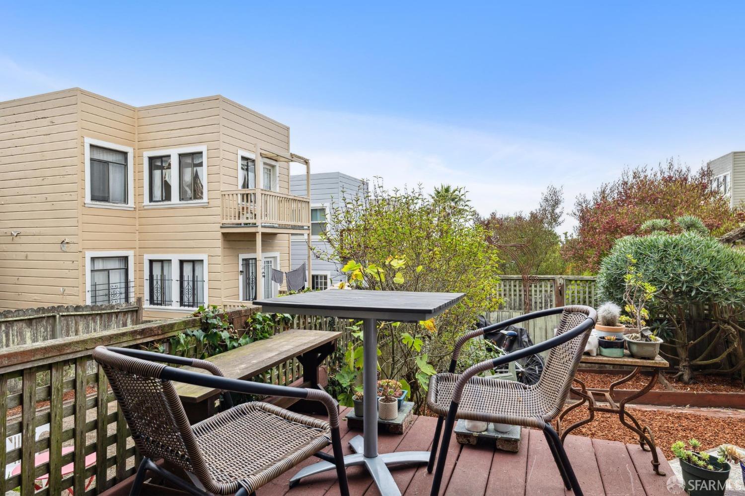 4526-4528 Fulton Street