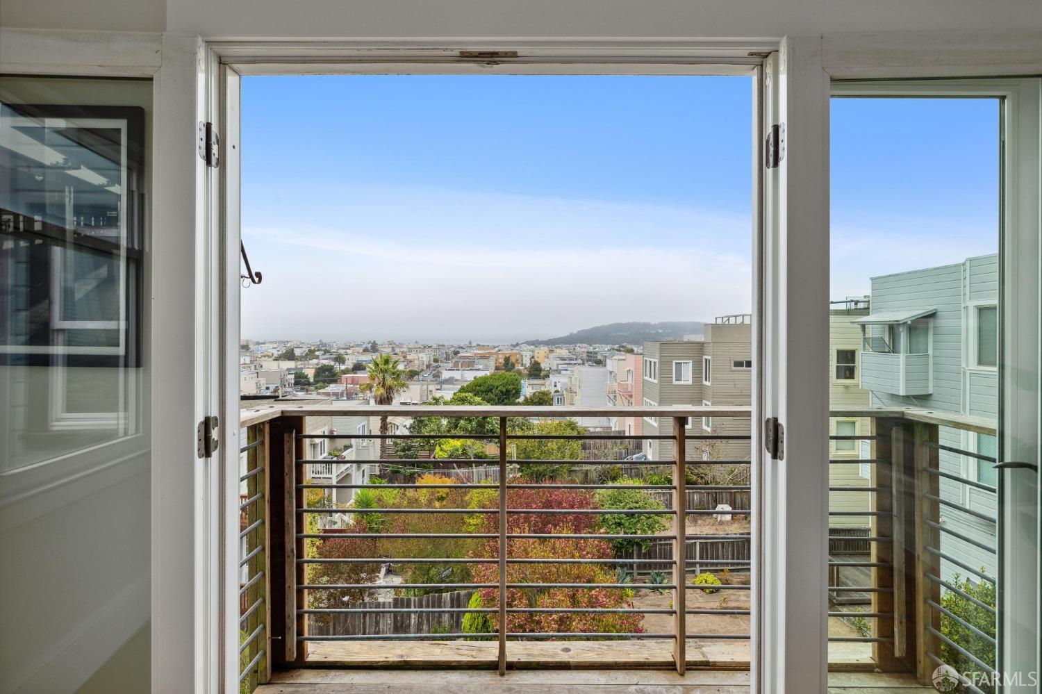 4526-4528 Fulton Street