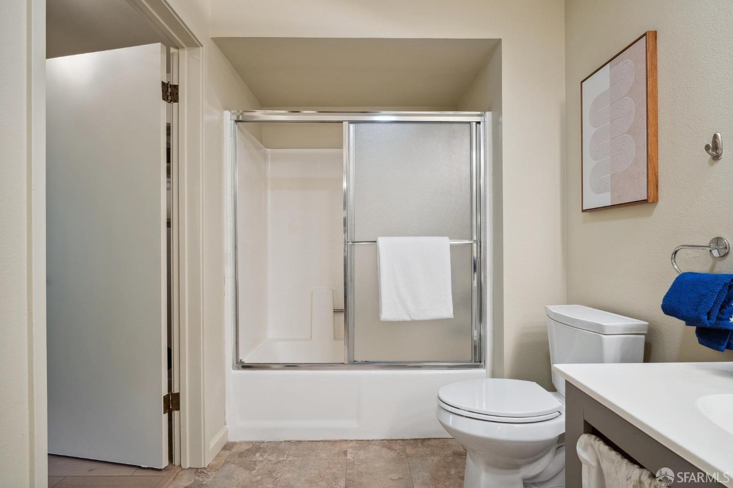 2225 23rd Street # 212