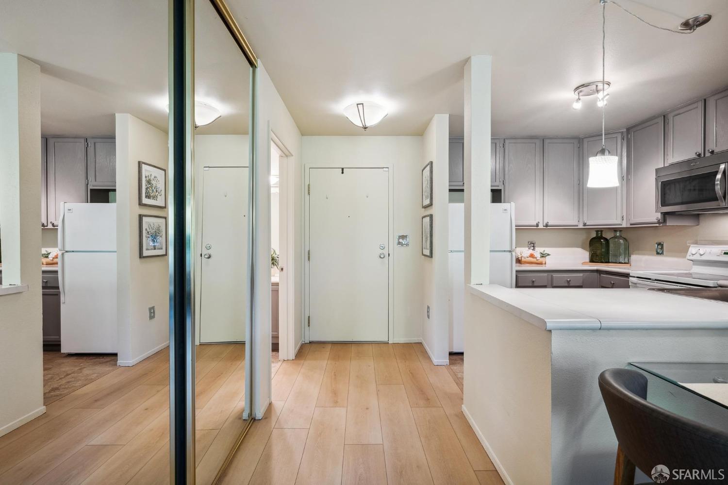 2225 23rd Street # 212