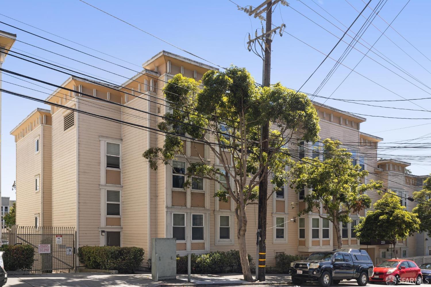 2225 23rd Street # 212