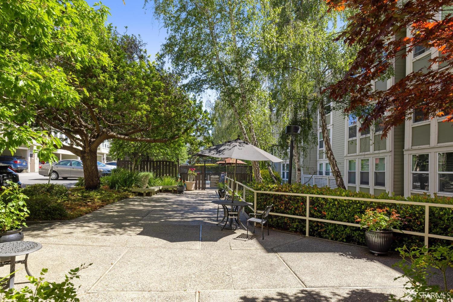 2225 23rd Street # 212
