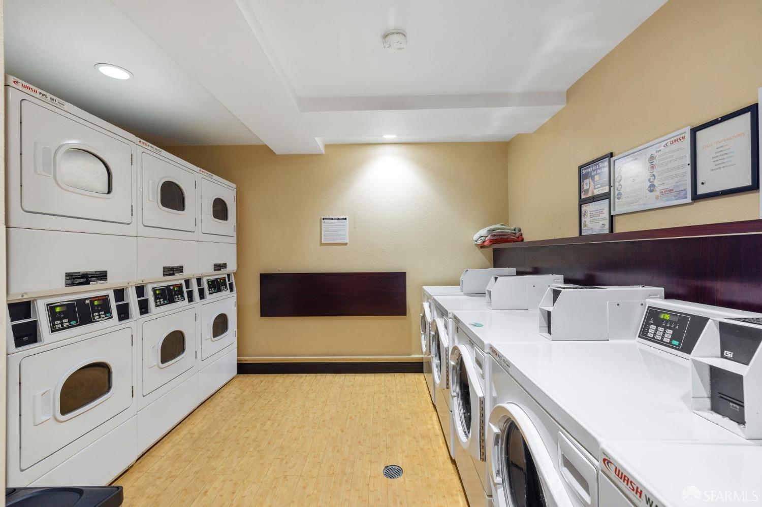 2225 23rd Street # 212