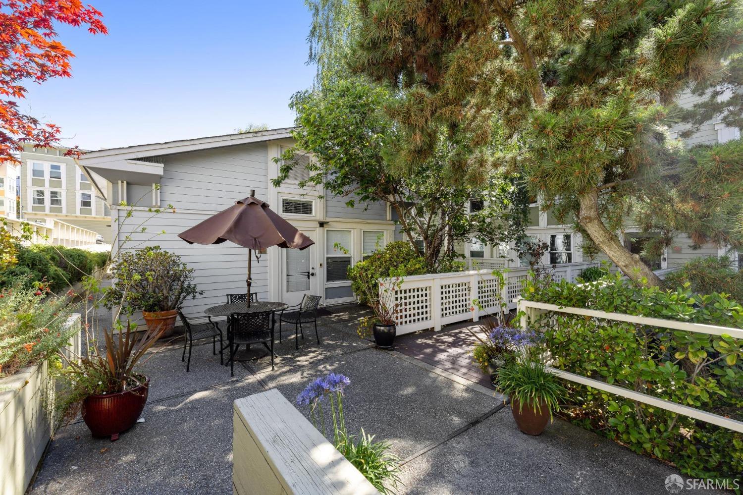 2225 23rd Street # 212