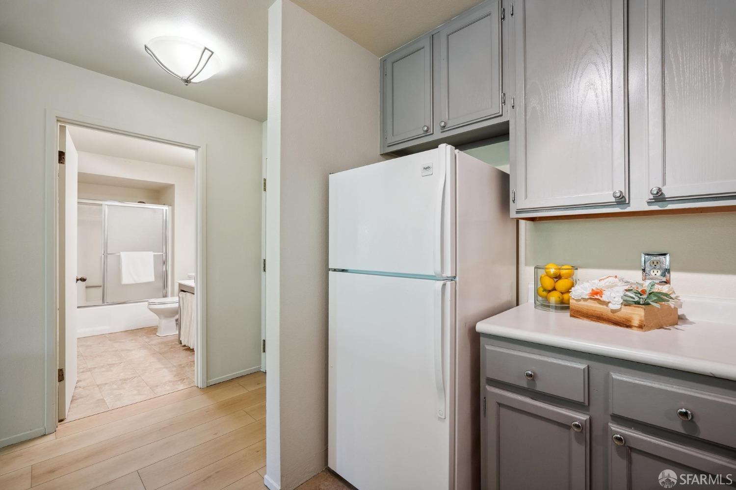 2225 23rd Street # 212