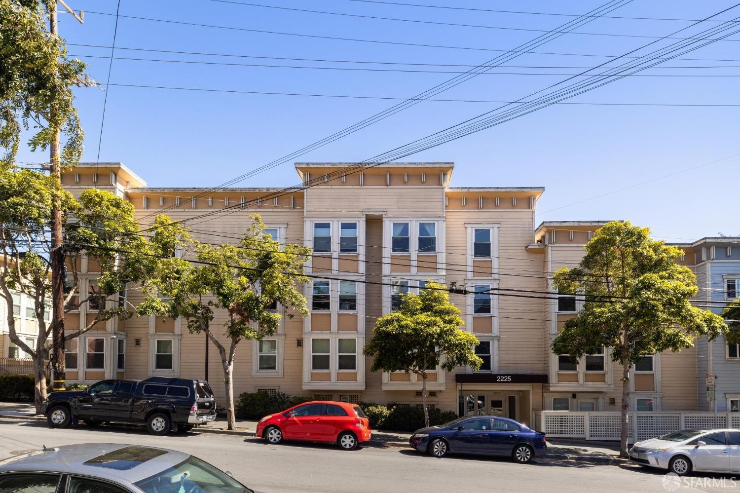 2225 23rd Street # 212