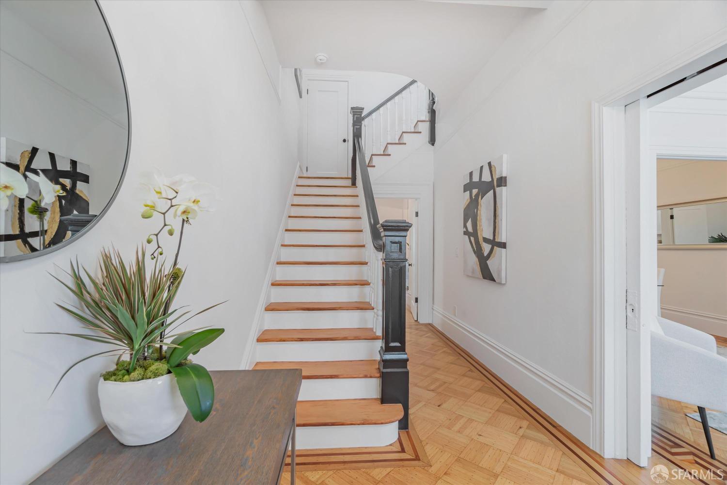 137 6th Avenue