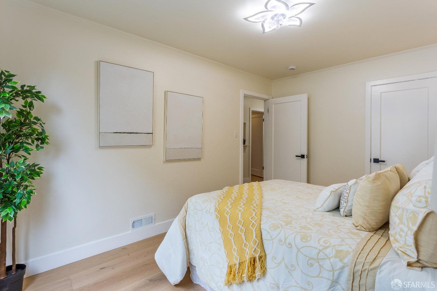 506 Taraval Street