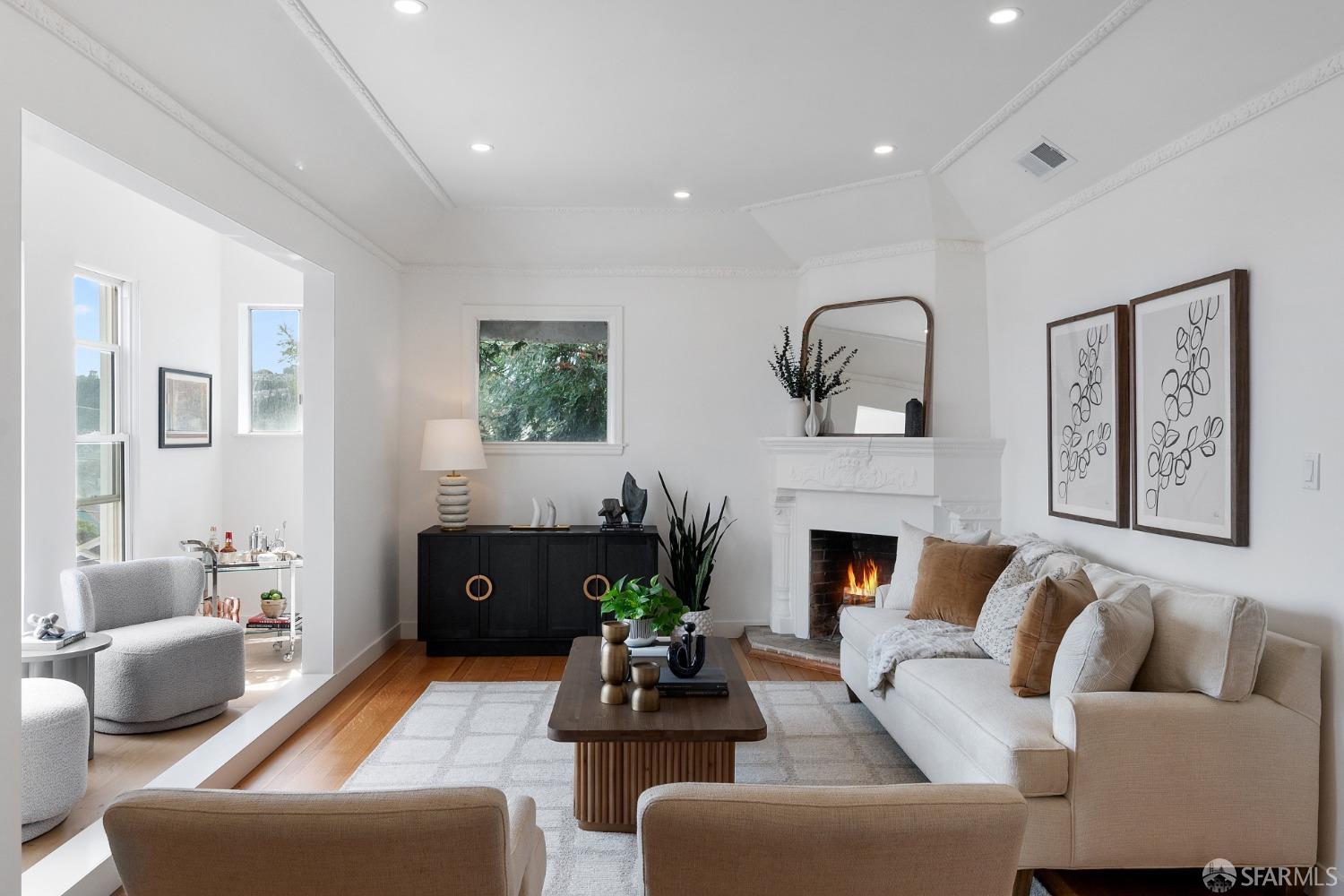 136-138 Grand View Avenue