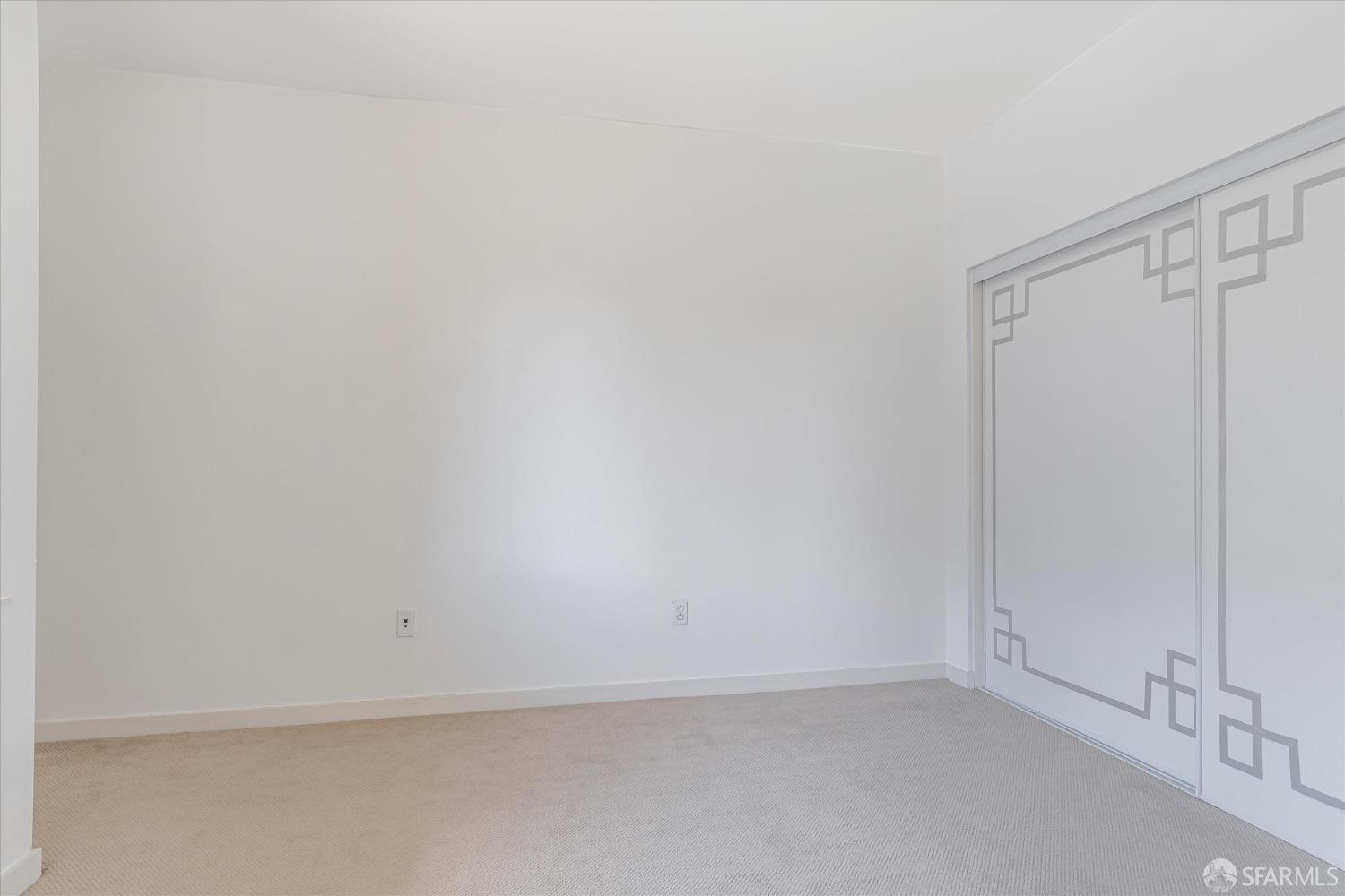 335 Berry Street # 305