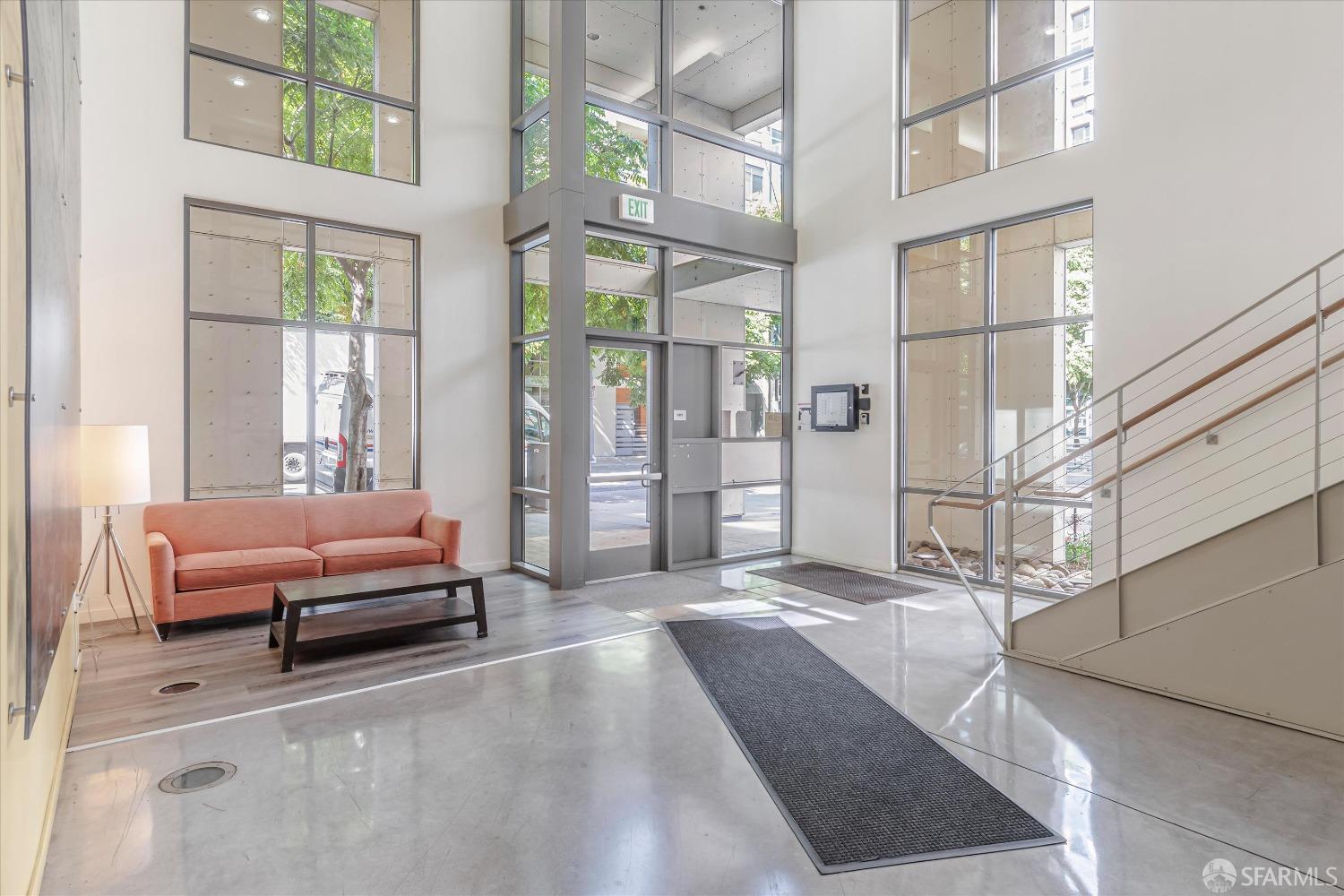 335 Berry Street # 305