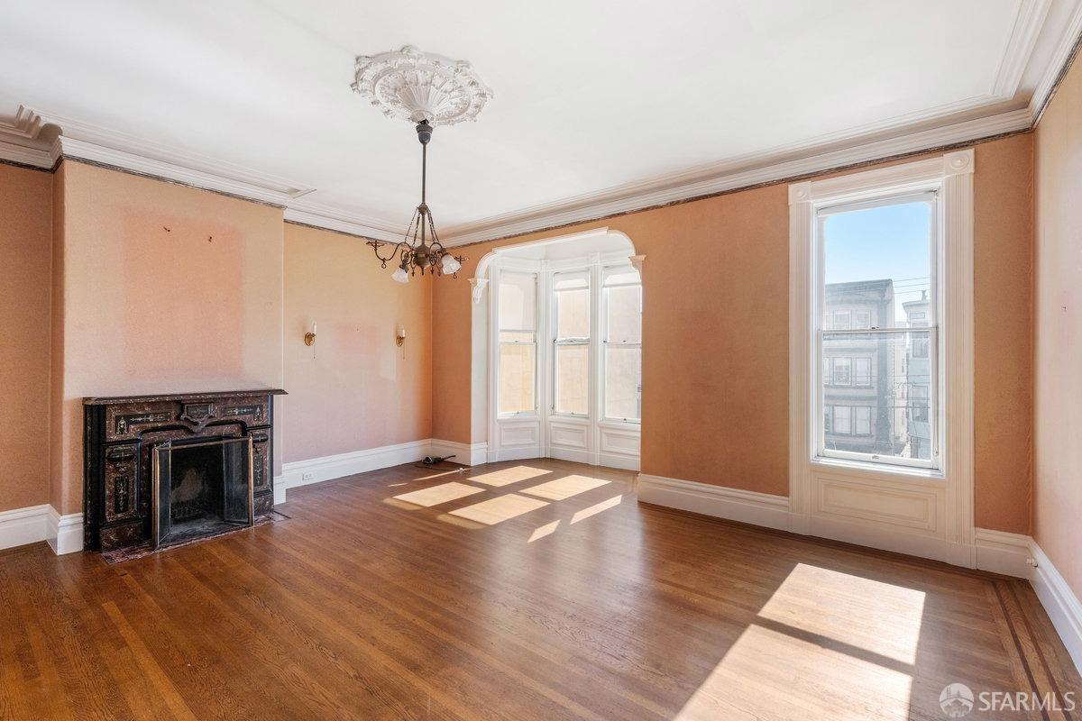 2660 California Street